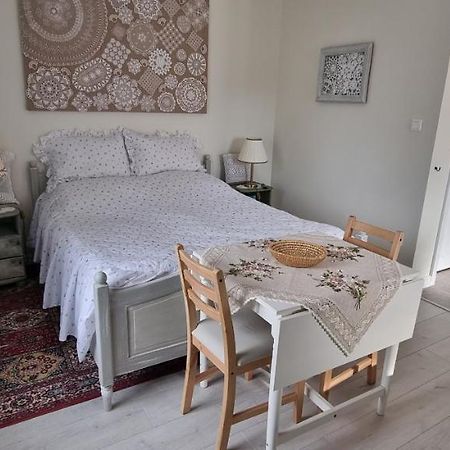 Vankoska Apartman Тихани Екстериор снимка
