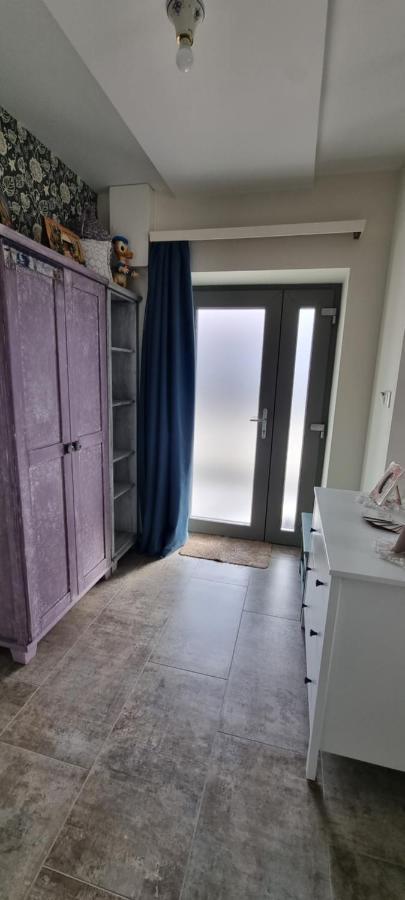 Vankoska Apartman Тихани Екстериор снимка