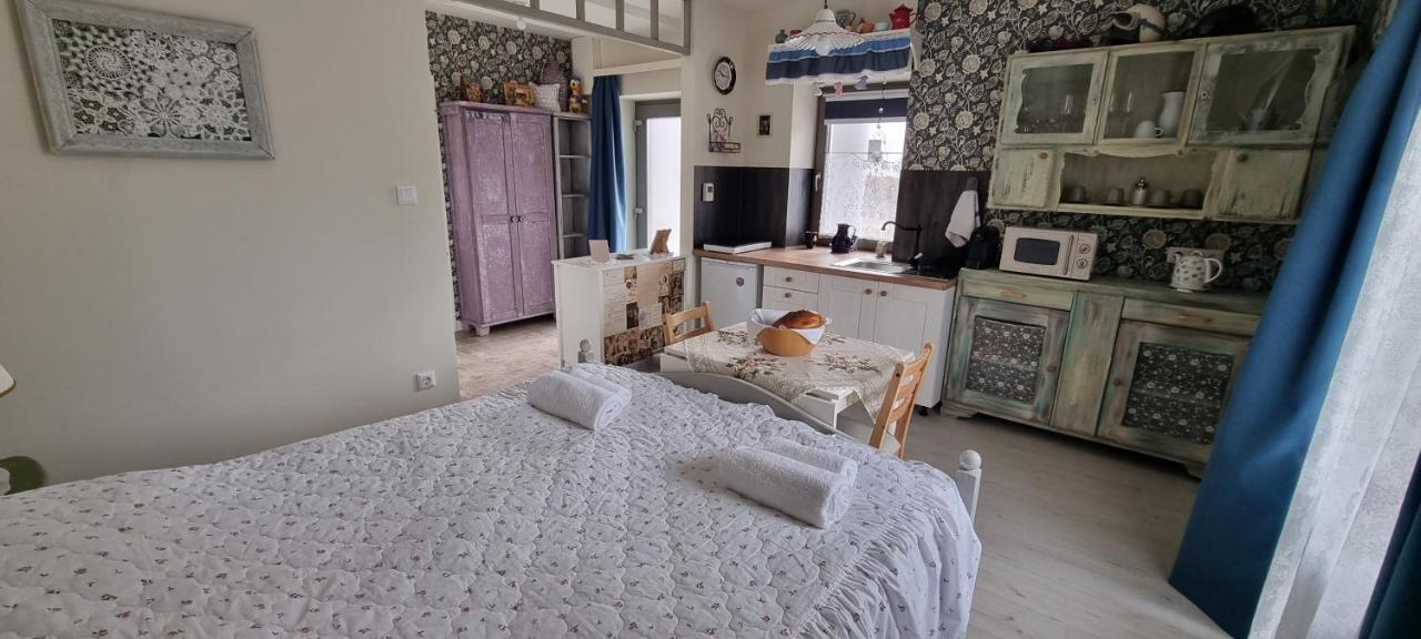 Vankoska Apartman Тихани Екстериор снимка