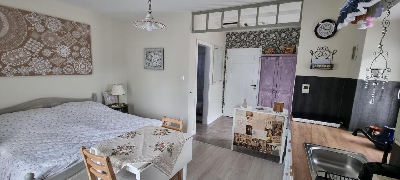 Vankoska Apartman Тихани Екстериор снимка