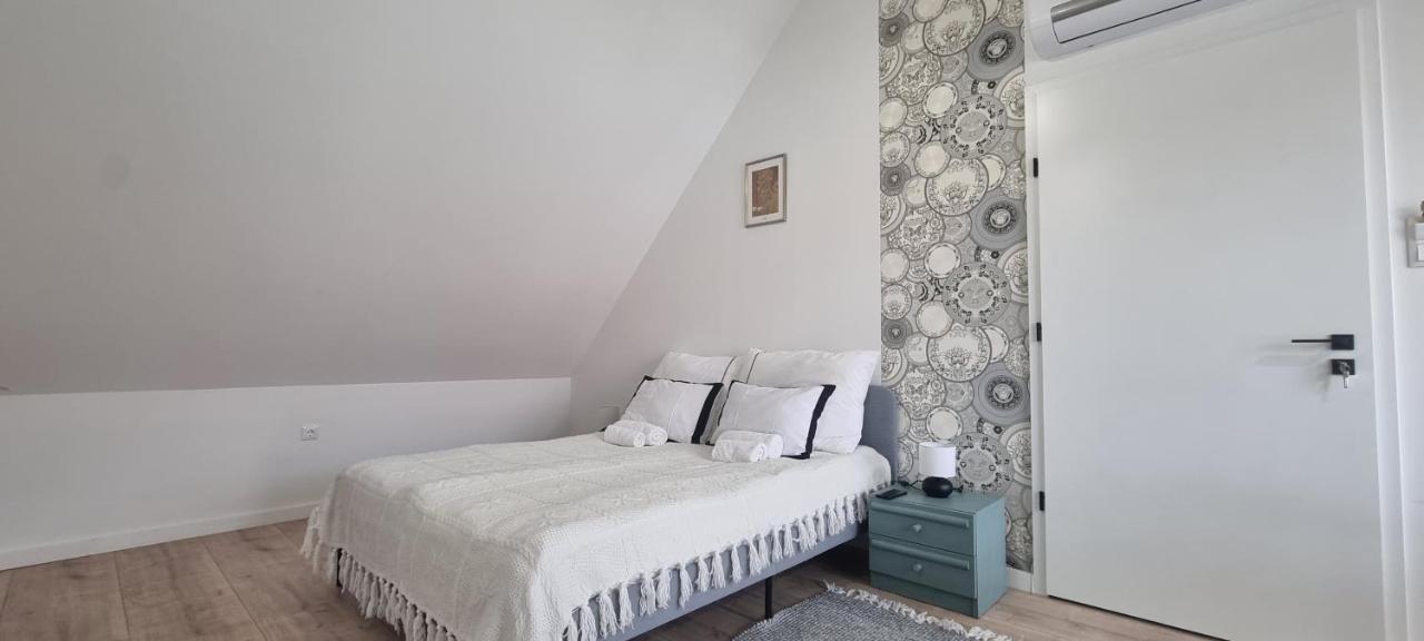 Vankoska Apartman Тихани Екстериор снимка