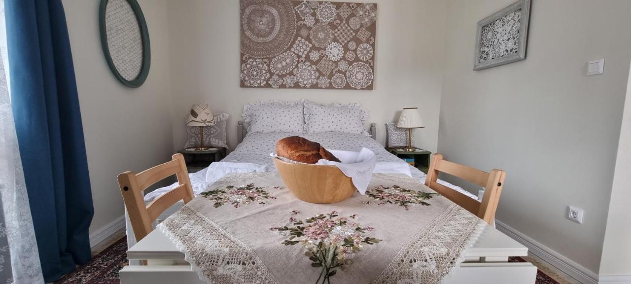 Vankoska Apartman Тихани Екстериор снимка