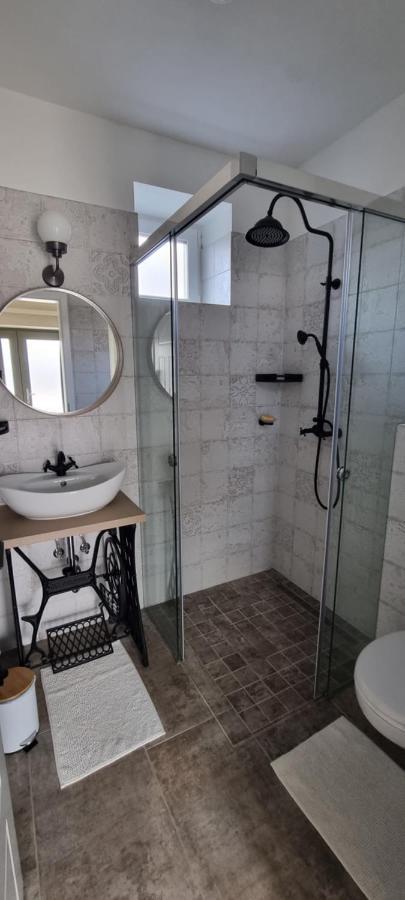 Vankoska Apartman Тихани Екстериор снимка