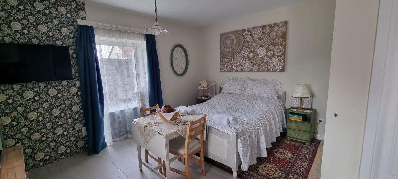 Vankoska Apartman Тихани Екстериор снимка